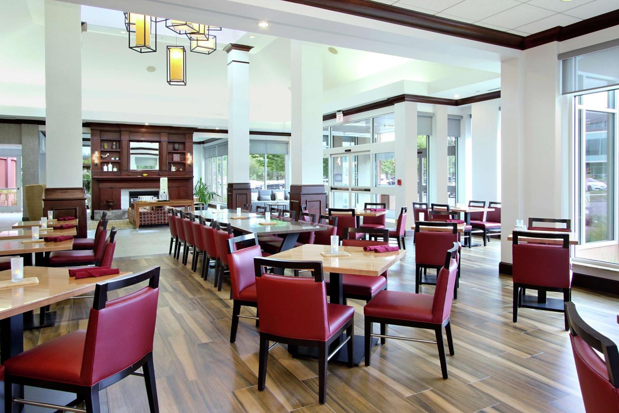 Hilton Garden Inn Sonoma County Airport Санта-Роза Экстерьер фото