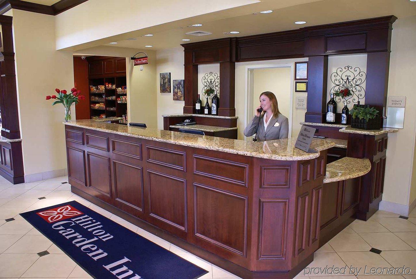 Hilton Garden Inn Sonoma County Airport Санта-Роза Экстерьер фото
